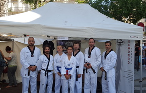 L'Institut de Taekwondo Paris au Forum des associations du 14ème. 